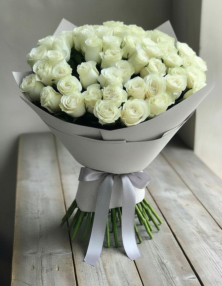 Букет 35 Белых роз в Североморске