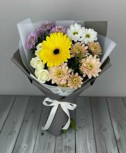 Букет цветов из:  Розы, Герберы и Хризантемы в Североморске