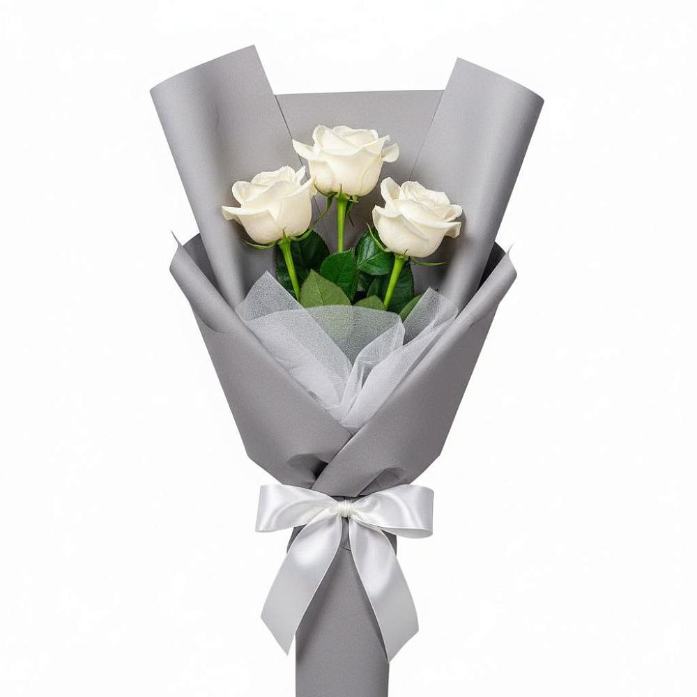 Букет 3 белые розы в Североморске
