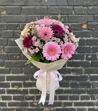 Букет цветов из:  Герберы и Хризантемы в Североморске
