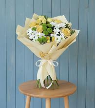 Букет цветов из:  Хризантемы и Розы в Североморске