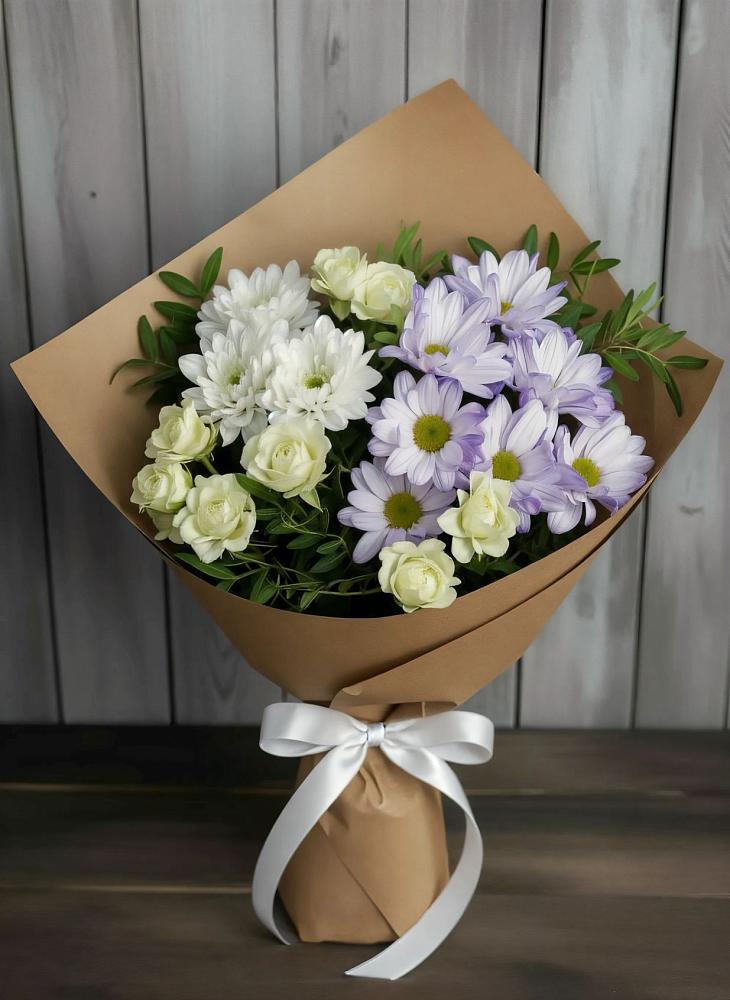 Букет цветов из: Хризантемы и Розы в Североморске